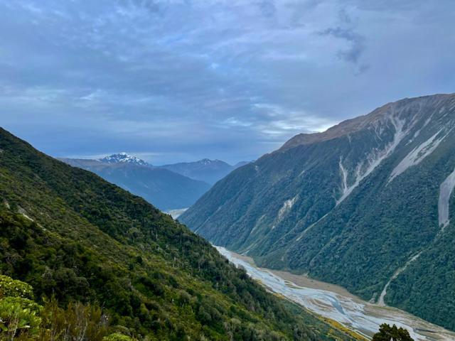 Ferienwohnung Basic, Super 'Cosy' Cabin In The Middle Of National Park And Mountains Otira Exterior foto